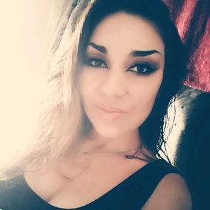 Meet your Posher, Paulina